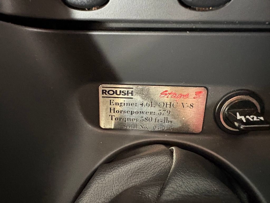 Used 2004 Ford Mustang GT RWD image 30
