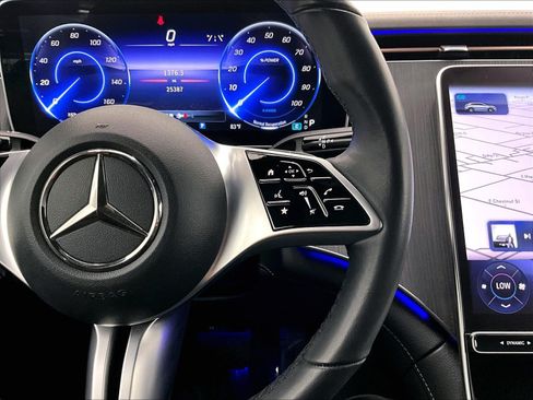 Certified 2023 Mercedes-Benz EQE 350+ 4MATIC SUV image 21