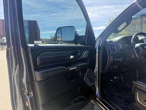 Used 2021 RAM 1500 Limited AWD/4WD image 15