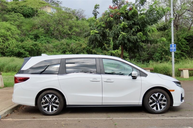 Used 2025 Honda Odyssey EX-L image 6