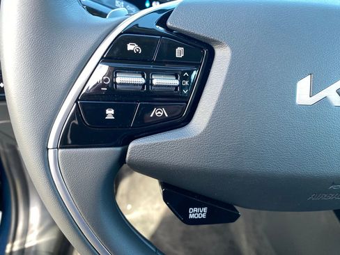 New 2026 Kia Niro Wind FWD image 15