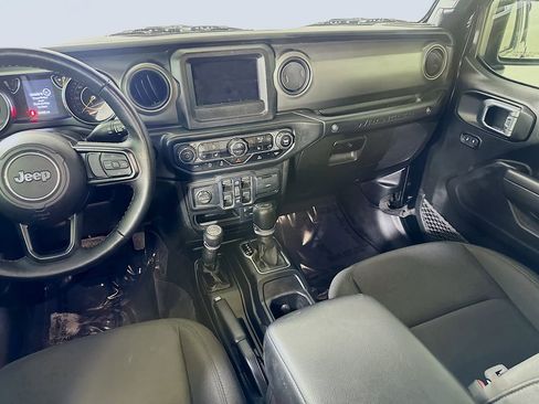 Used 2022 Jeep Wrangler Unlimited Sport AWD/4WD image 19