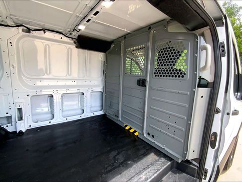 Used 2020 Ford Transit 250 Low Roof RWD image 18