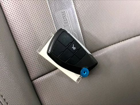 Certified 2022 GMC Yukon SLT w/ SLT Premium Package image 15