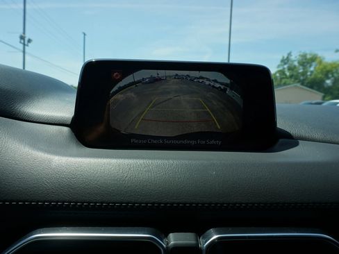 Used 2018 MAZDA CX-5 Touring FWD image 12