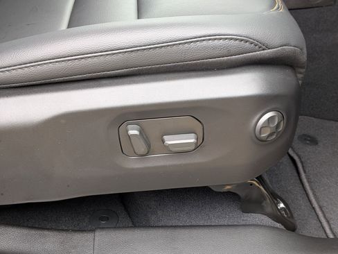 New 2026 Jeep Wrangler Sahara image 33