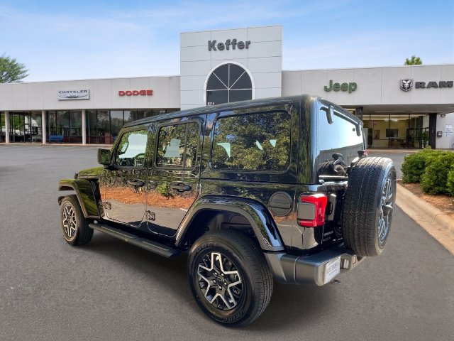New 2027 Jeep Wrangler Unlimited Sahara AWD/4WD image 4