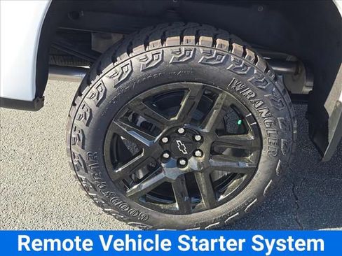 New 2026 Chevrolet Silverado 1500 Custom Trail Boss AWD/4WD image 16