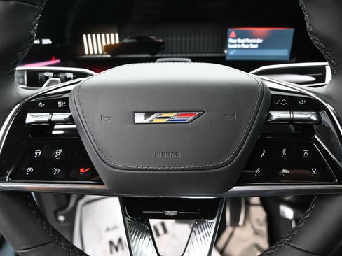 New 2026 Cadillac Lyriq V image 12
