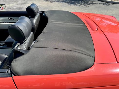 Used 2003 Ford Thunderbird image 60