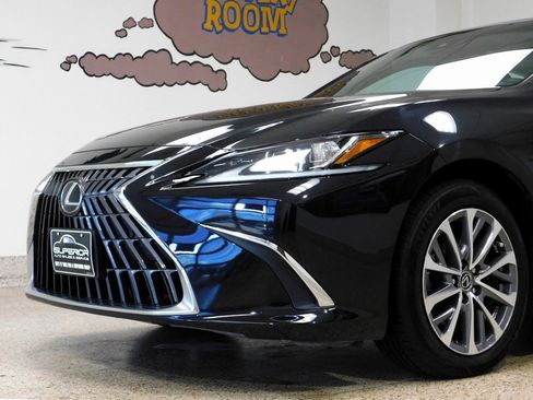 Used 2022 Lexus ES 350 w/ Premium Package image 21