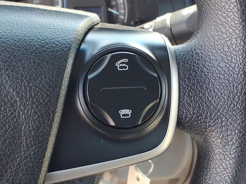 Used 2013 Toyota Camry LE w/ Preferred Accessory Pkg FWD image 9