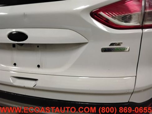 Used 2014 Ford Escape SE image 11