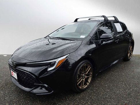 Used 2025 Toyota Corolla SE image 7