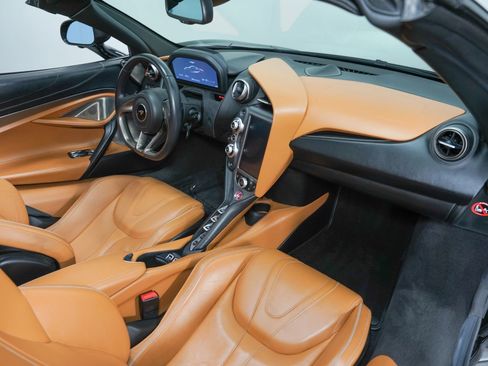 Used 2020 McLaren 720S Luxury image 31
