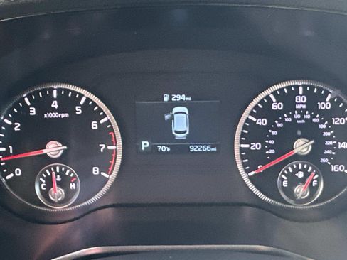 Used 2020 Kia Telluride EX image 11