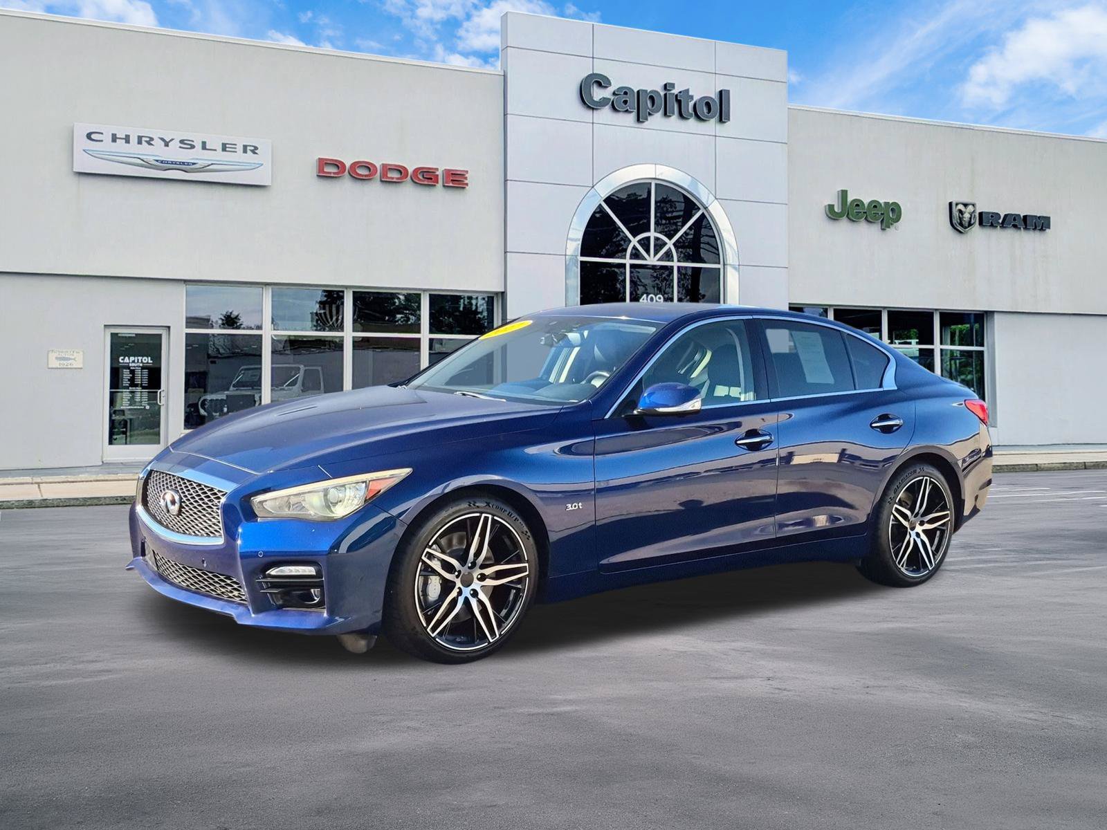 Used 2017 INFINITI Q50 Sport AWD/4WD image 7