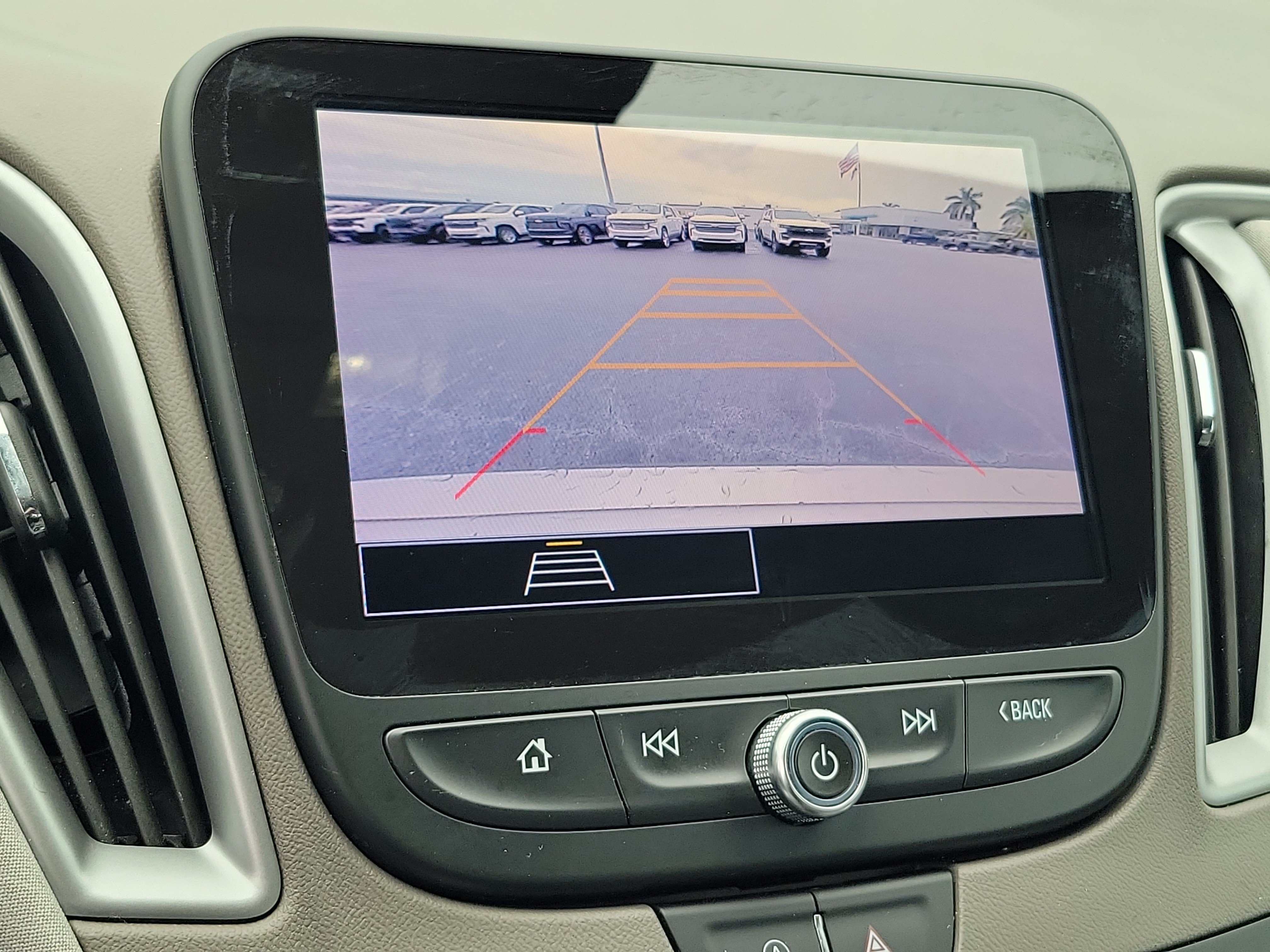Used 2025 Chevrolet Malibu LT FWD image 27