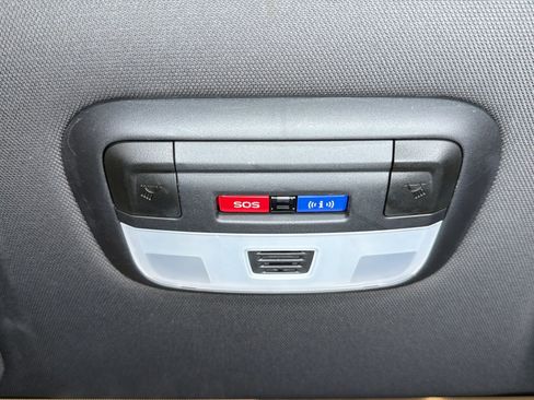 Used 2018 Subaru WRX STI AWD/4WD image 17