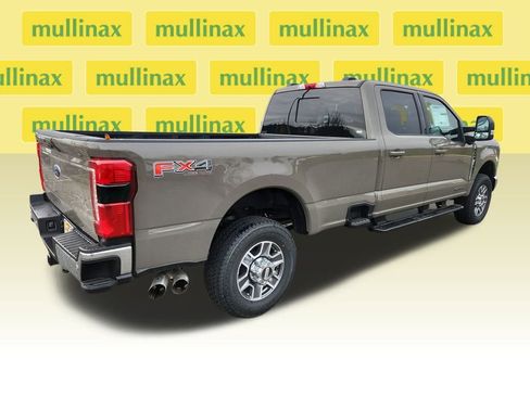 New 2026 Ford F350 Lariat w/ Lariat Premium Package image 3