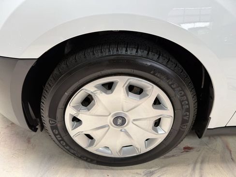 Used 2016 Ford Transit Connect XL FWD image 32