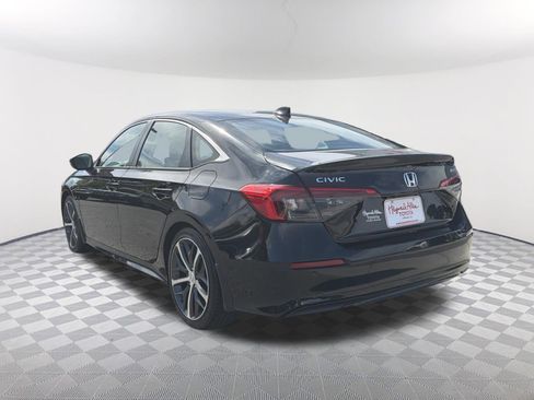 Used 2024 Honda Civic Touring image 14