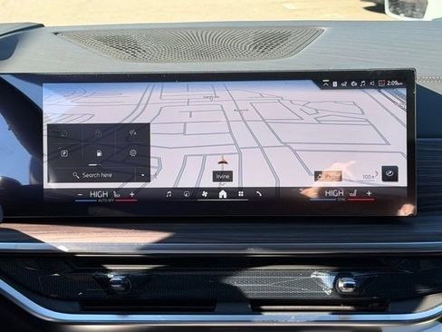 New 2026 BMW X5 xDrive50e w/ Premium Package image 21