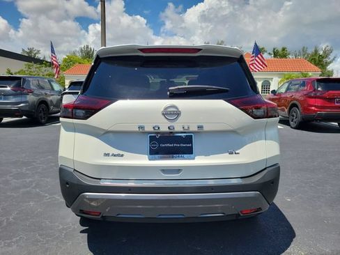 Used 2023 Nissan Rogue SL w/ SL Premium Package FWD image 5