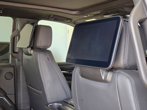 Used 2023 GMC Yukon Denali w/ Denali Reserve Package AWD/4WD image 32