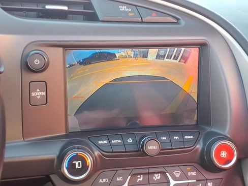 Used 2014 Chevrolet Corvette Stingray 2dr Convertible w/ 2LT Preferred Equipment Group image 11