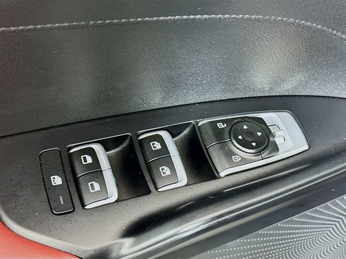 Used 2023 Kia K5 GT-Line image 18