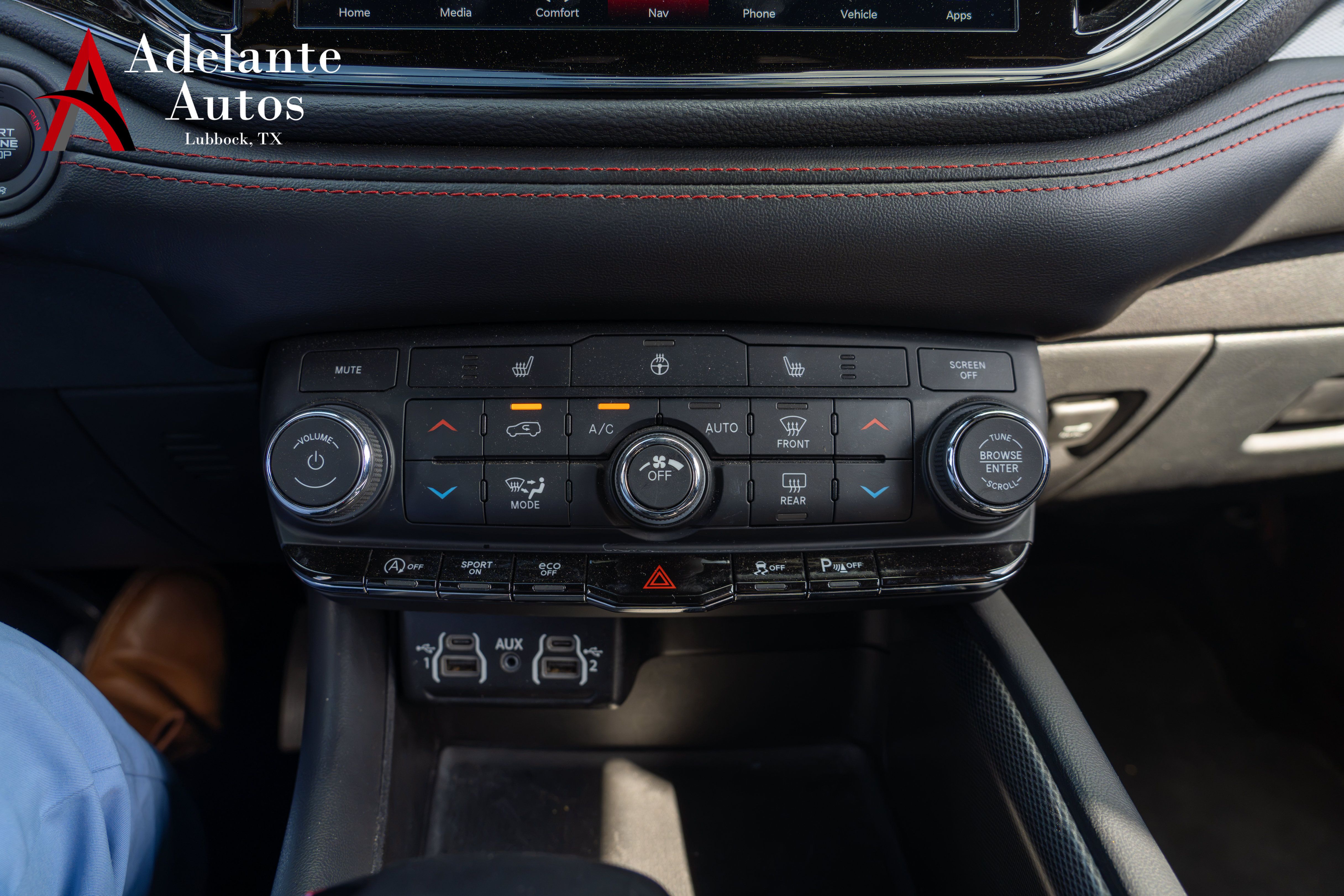 Used 2025 Dodge Durango GT AWD/4WD image 18