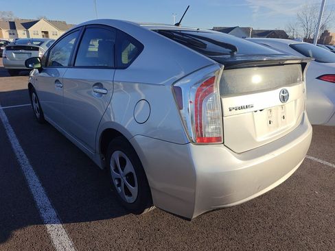 Used 2015 Toyota Prius Two image 4