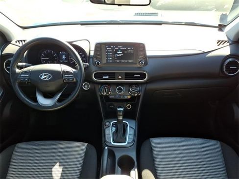 Used 2018 Hyundai Kona SEL image 14