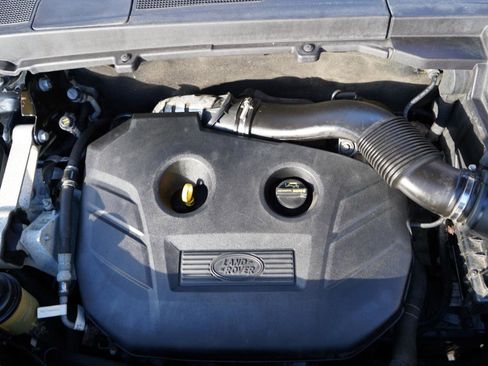 Used 2013 Land Rover LR2 image 77