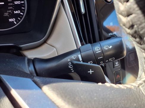 Used 2022 Subaru Outback Limited image 17