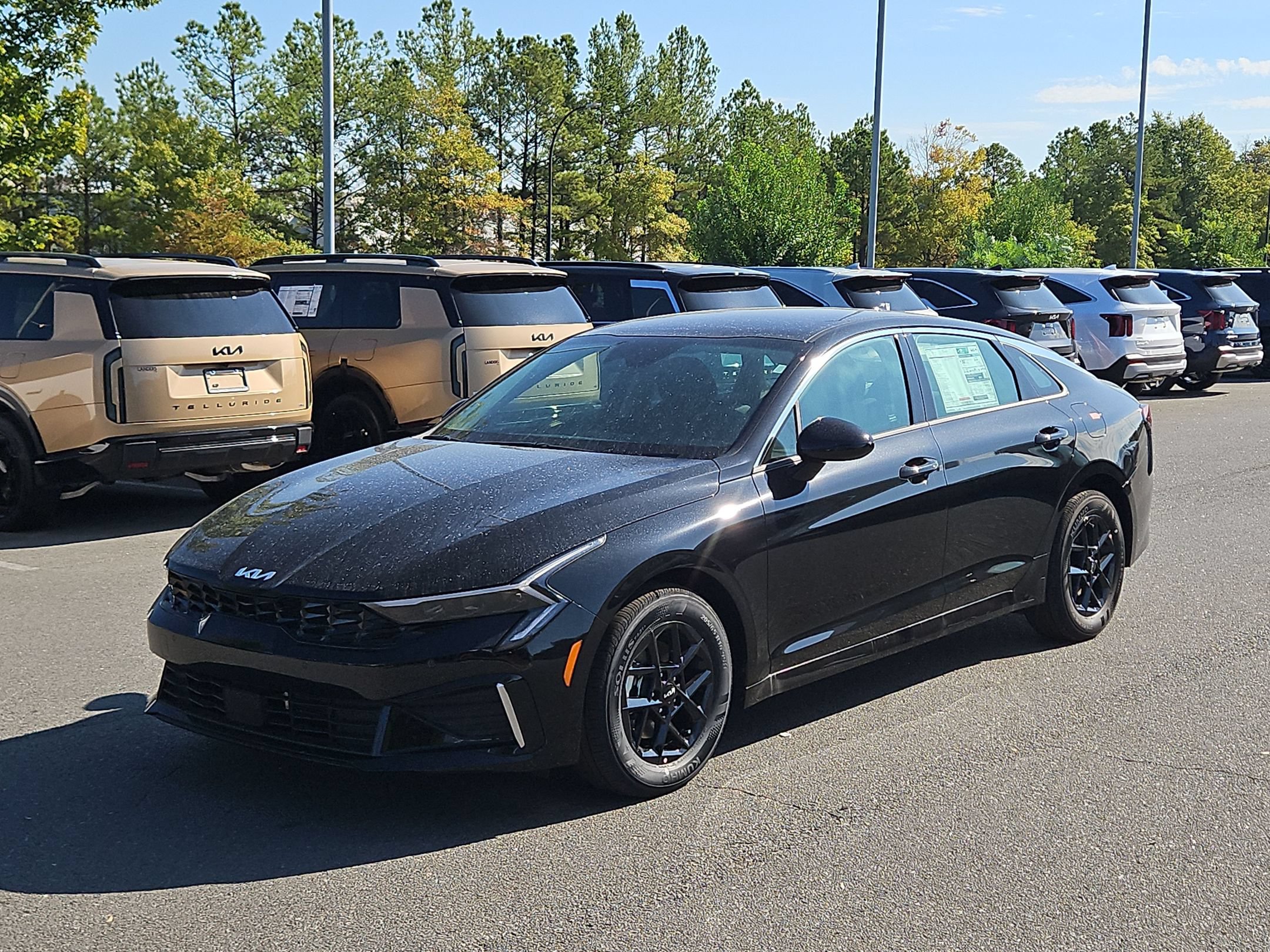 New 2026 Kia K5 LXS FWD image 3