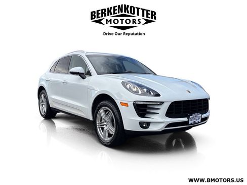 Used 2016 Porsche Macan S AWD/4WD image 1