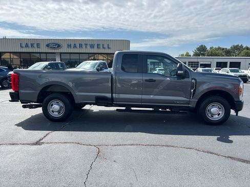 New 2026 Ford F250 XL image 22