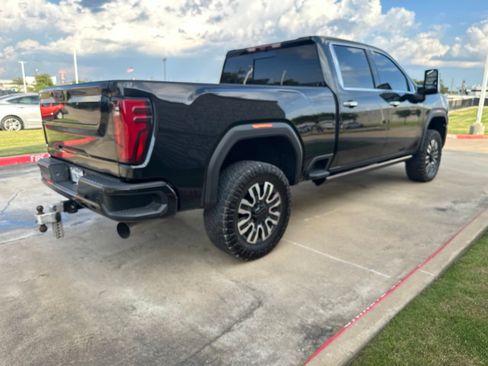 Used 2024 GMC Sierra 2500 Denali Ultimate AWD/4WD image 4