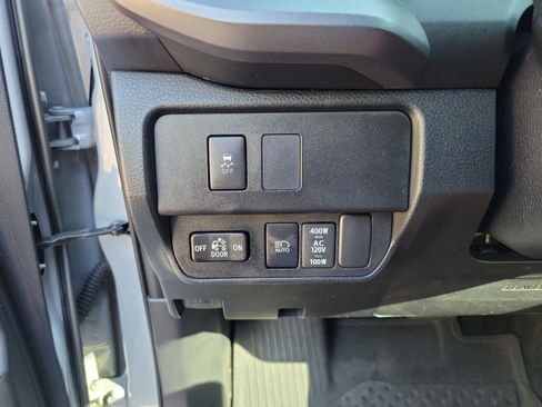 Used 2020 Toyota Tacoma TRD Sport RWD image 11