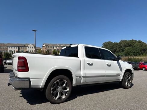 Used 2023 RAM 1500 Limited AWD/4WD image 4