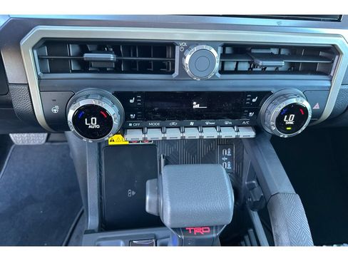 New 2026 Toyota Tacoma TRD Off-Road w/ TRD Off Road Premium Package AWD/4WD image 21