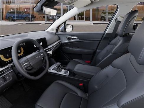 New 2026 Kia Sportage EX image 17