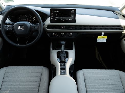 Certified 2026 Honda HR-V LX image 19