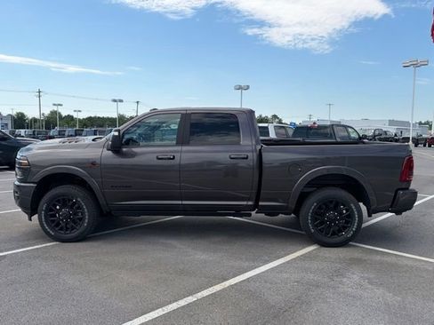 New 2026 RAM 2500 Limited AWD/4WD image 3