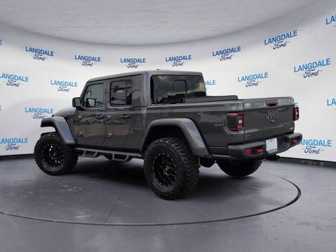 Used 2024 Jeep Gladiator Rubicon AWD/4WD image 9