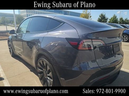 Used 2022 Tesla Model Y Performance AWD/4WD image 3