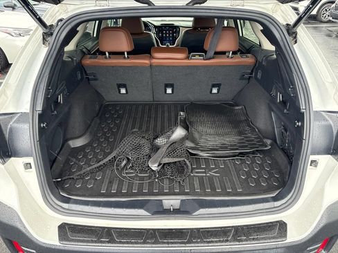 Certified 2021 Subaru Outback Touring AWD/4WD image 26