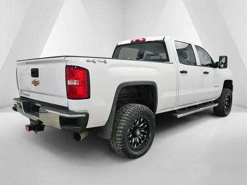 Used 2018 Chevrolet Silverado 3500 W/T w/ WT Fleet Convenience Package AWD/4WD image 7